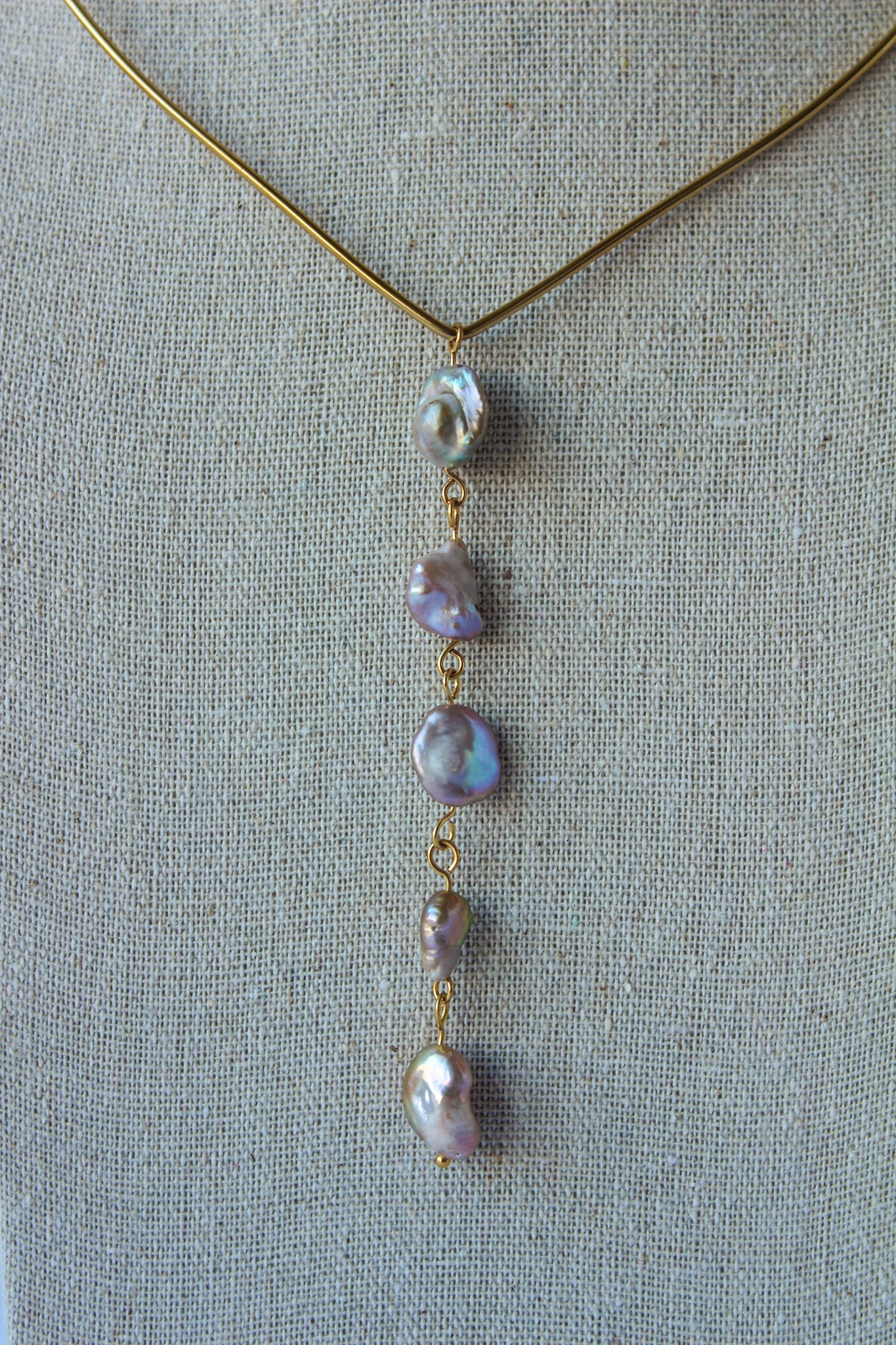 Collar Rígido Perlas