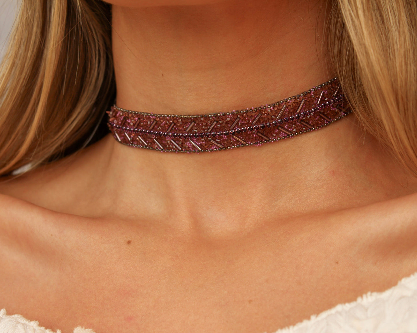 Choker Brillantina morado