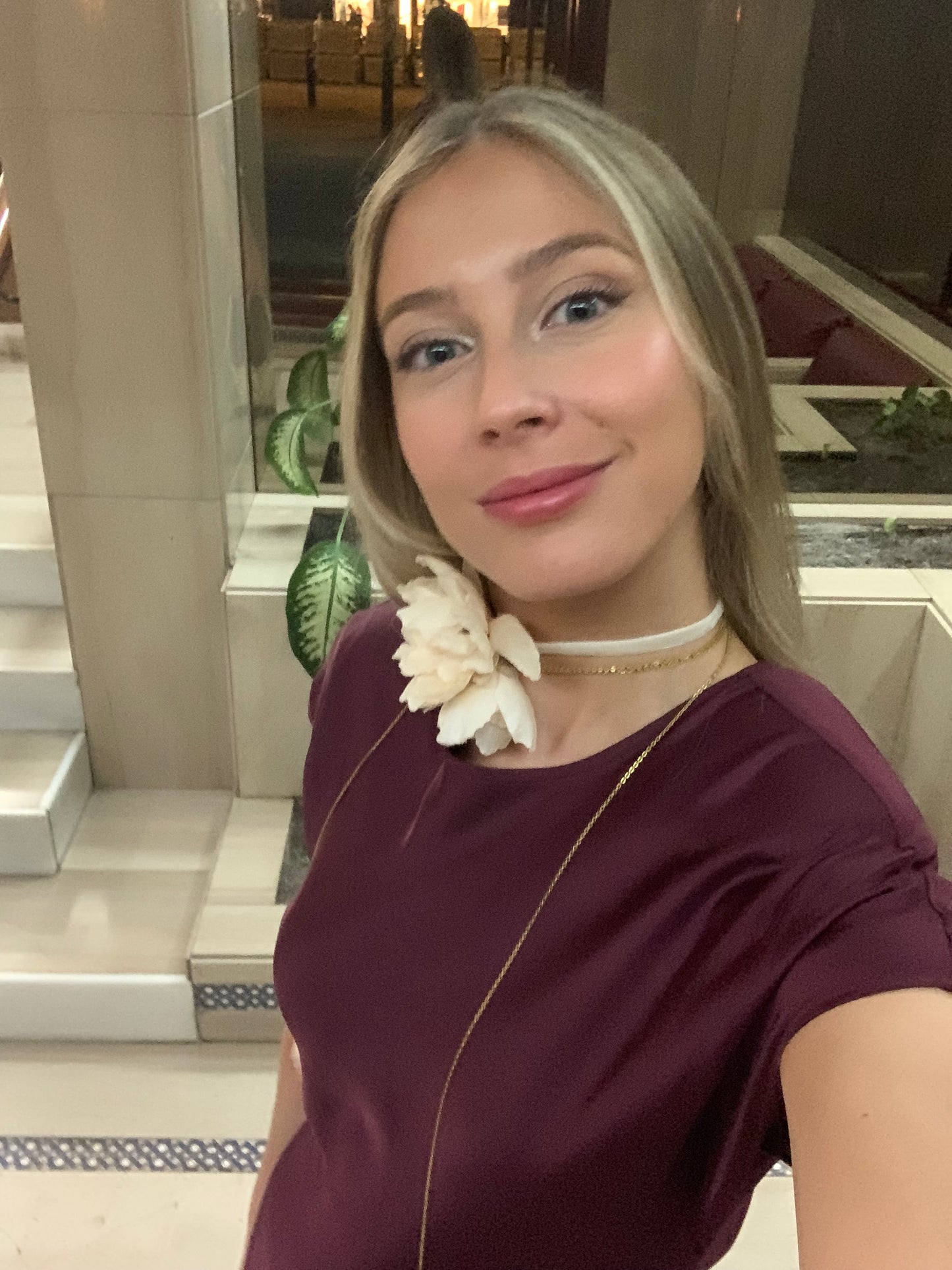 Choker Flor Blanco