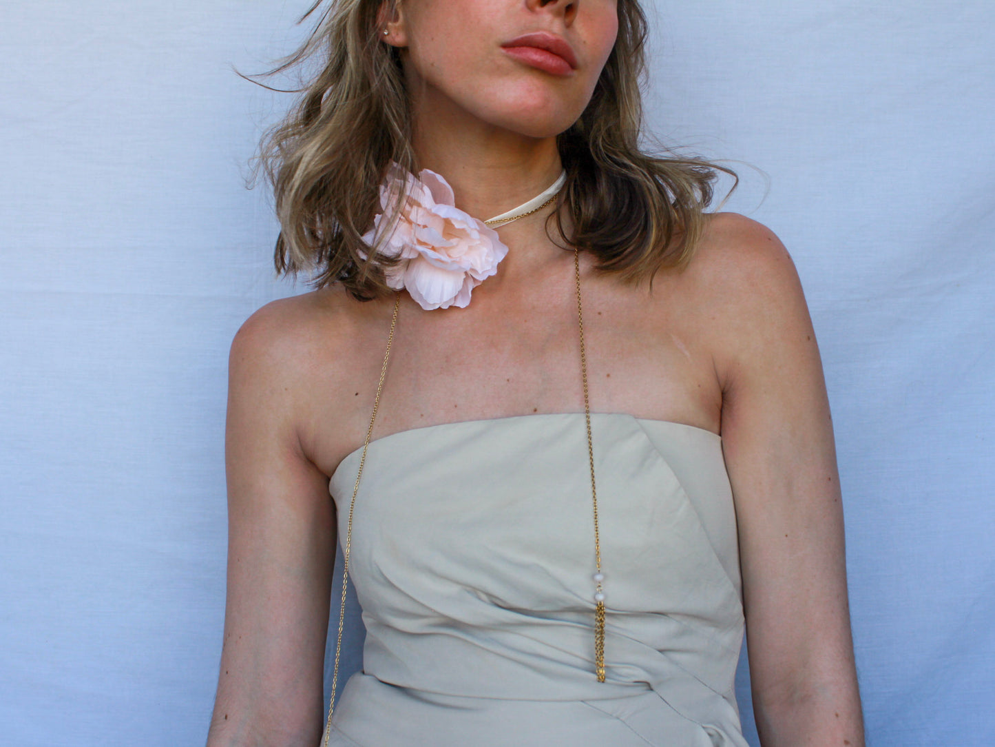 Choker Flor Blanco