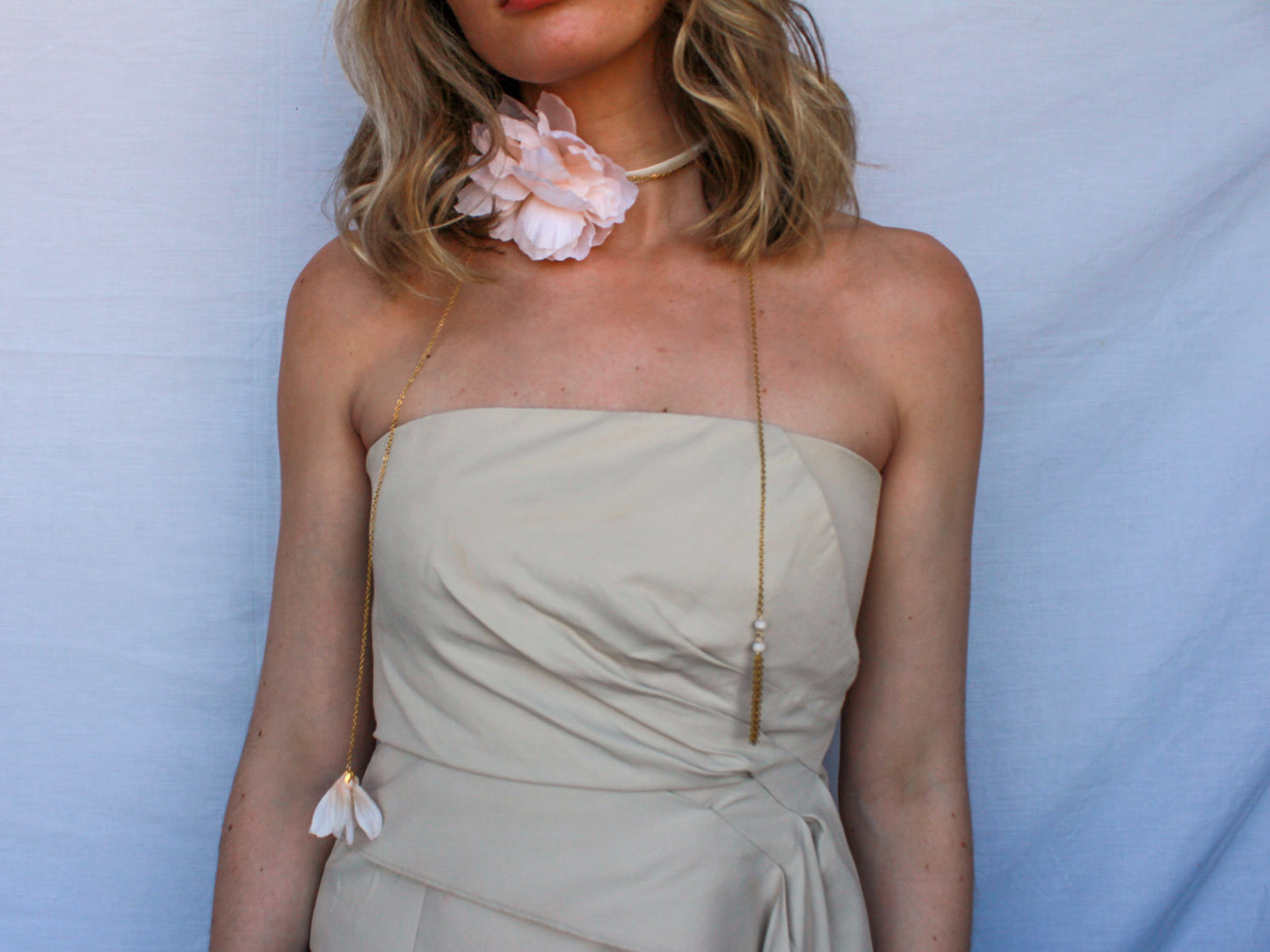 Choker Flor Blanco